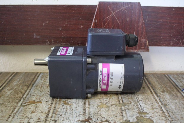 Hajtmves villanymotor 3*220Vac SPG ( 6825 )