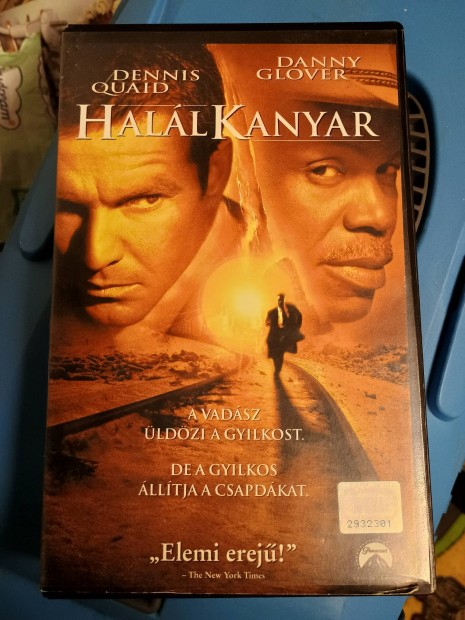 Hallkanyar nagytokos VHS 