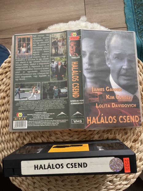 Hallos csend vhs film