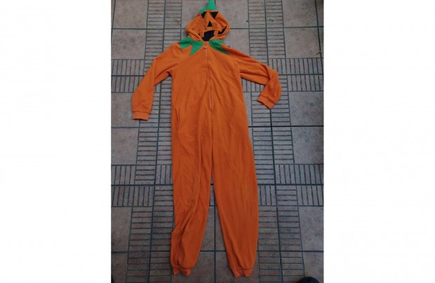 Halloween farsangi jelmez S M
