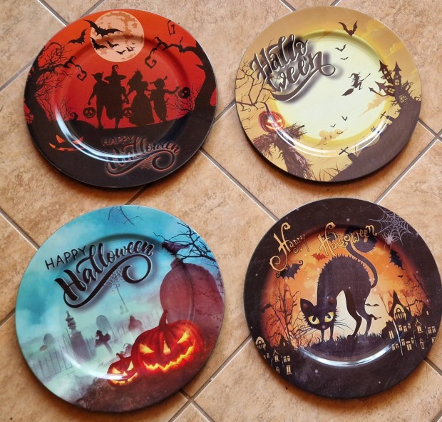 Halloween terts, 4 db 30 cm-es halloween manyag tnyr