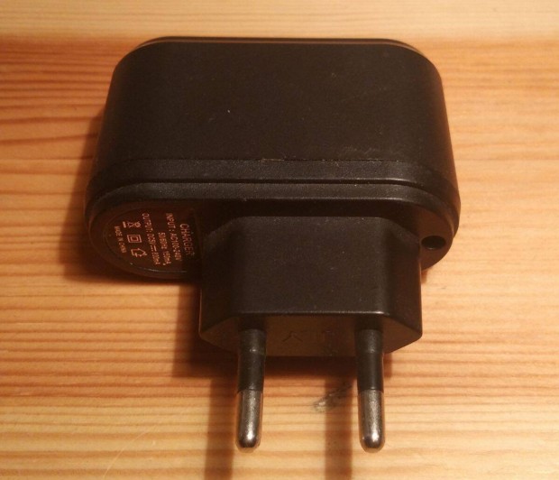 Hlzati Tlt USB-s (Noname) 5.0V 800mA (rendben mkdik)