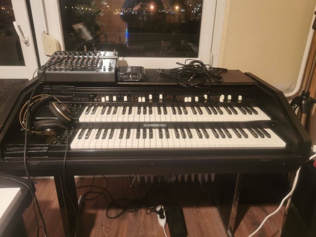 Hammond C3 orgona Clone +Leslie