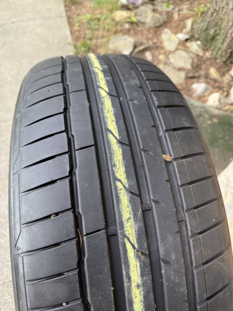 Hangkook ventus evo3 nyári gumi 235/50 R20 2db
