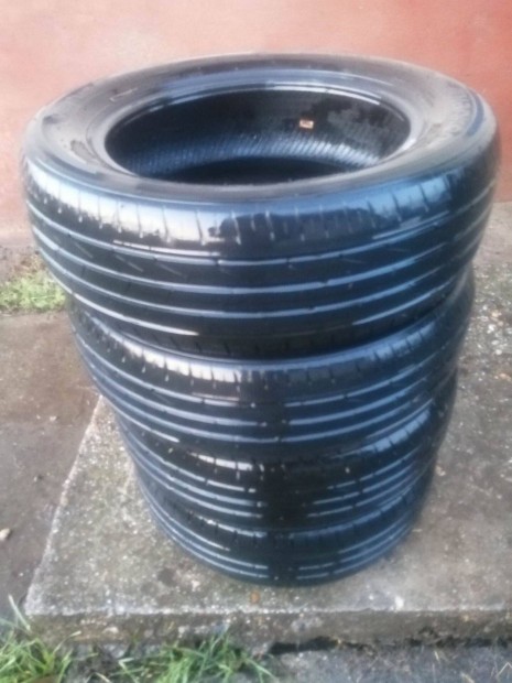 Hankok 185/50 R15 Nyári Gumi Külső Szett (Postázom is)
