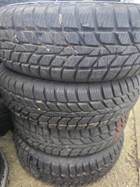 Hankook 165/70 13 tligumi szett