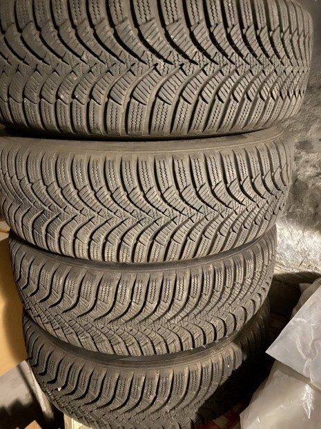 Hankook 185/65 R15 tli