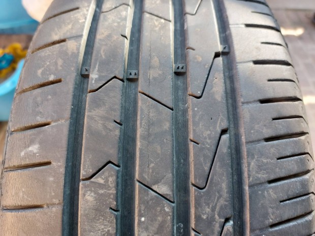 Hankook 195/50 R15 nyri gumi