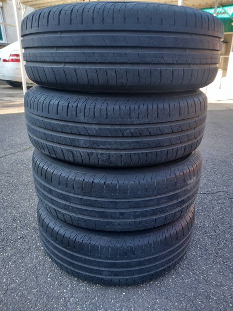 Hankook 195/65 R15 4 db hasznlt nyri gumi elad