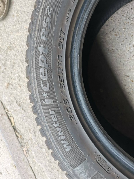 Hankook 205/55R16 téli gumi