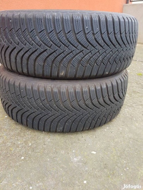 Hankook 205/55 R16 tli gumi elad 