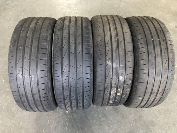 Hankook 205/55 r16