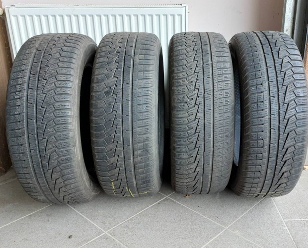 Hankook 215/60  r16 tligumi szett 