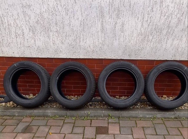 Hankook 225/55R17 T�li gumi