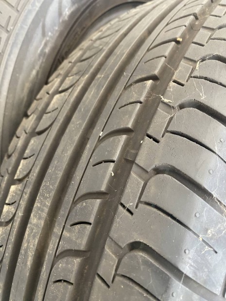 Hankook 225/60 R17 nyári szett