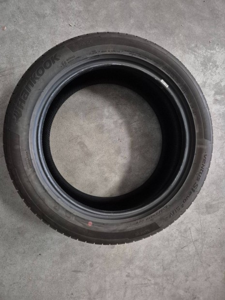 Hankook 235/50 R19 99V SUV szinte új nyári gumi