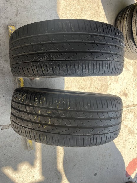 Hankook 235 50 R19 nyárigumi 2db