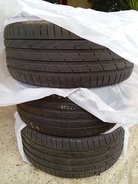 Hankook 245/40ZR19 gumik eladk