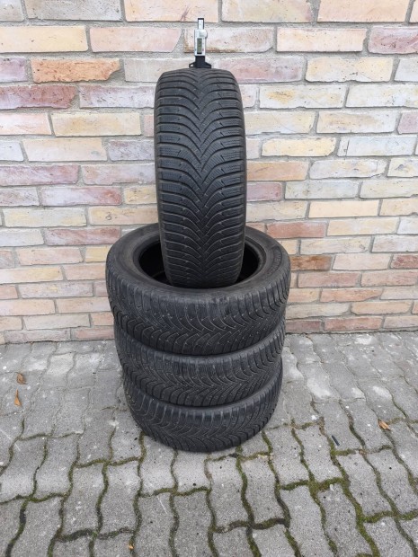 Hankook Icept RS2 205\55R16 tli gumi garnitra 205/55 R16