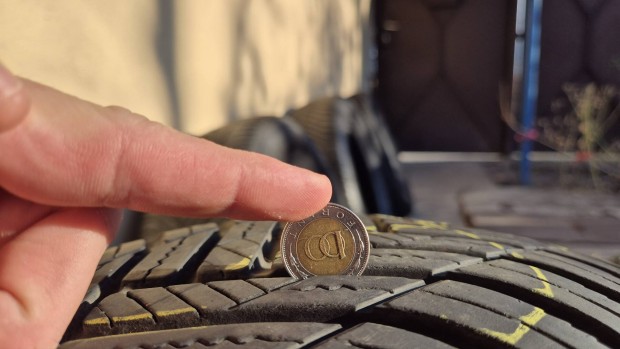 Hankook Kinergy 4s 4vszakos gumi