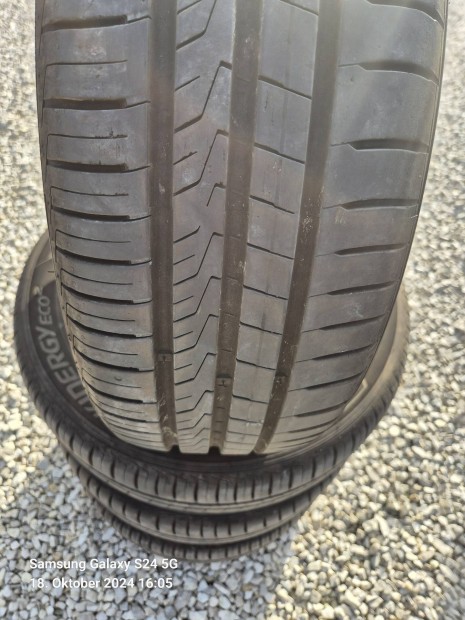 Hankook Kinergy ECO 2 nyrigumi elad. DOT:0322  