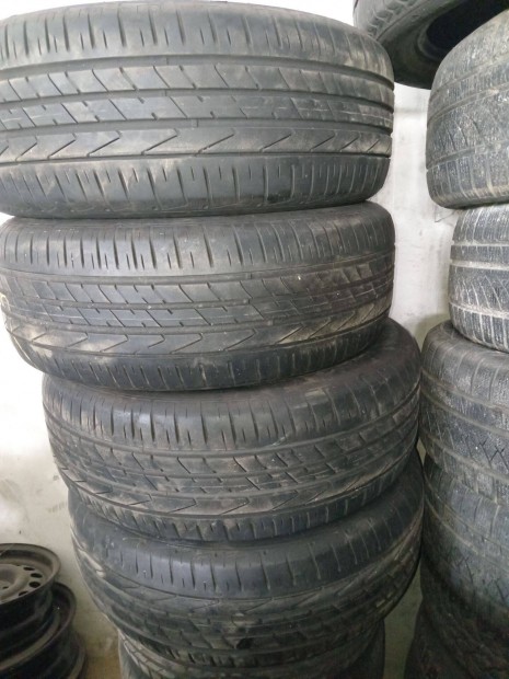 Hankook S1 evo2 SUV nyári gumi 235/60 18 mercedes glc