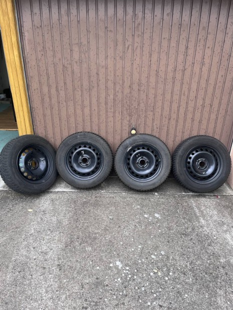 Hankook Tligumi szett aclfelnivel