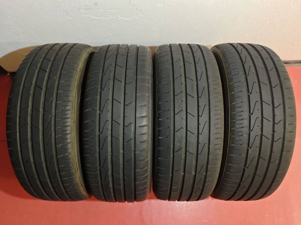 Hankook Ventus Prime 3 215/45 r17 nyri gumi szett