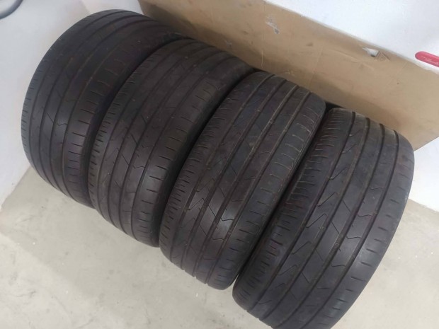 Hankook Ventus Prime 3 235/45r18 ny�ri gumi szett