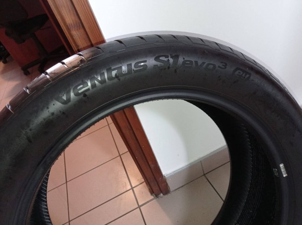Hankook Ventus S1 evo3 235/50 R20 4 db ny�ri gumi