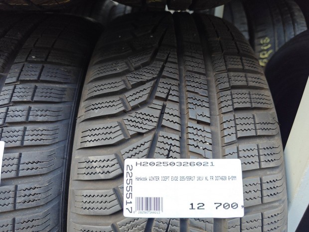 Hankook WINTER ICEPT EVO2 225/55R17 101V XL FR DOT4620 6-5MM HASZNÁLT