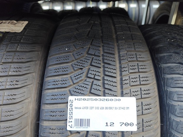 Hankook WINTER ICEPT EVO2 W320 205/55R17 91H DOT4422 5MM HASZNÁLT