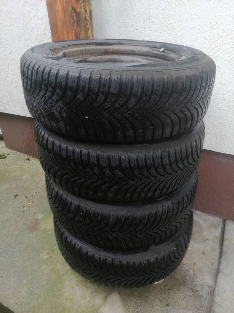 Hankook Winter 195/65 R15 téli gumi 8 éves