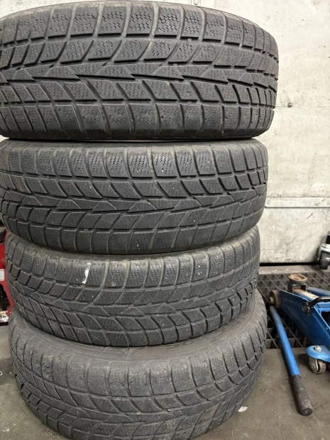 Hankook Winter I*cept RS 15" Tli gumiabroncsok