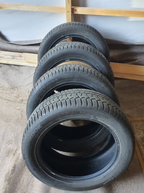 Hankook Winter Icept Evo2