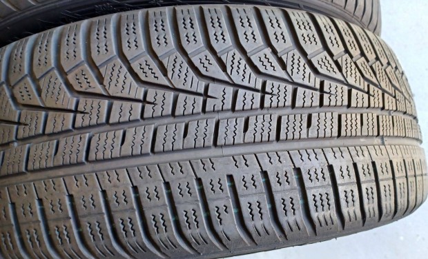 Hankook Winter Icept Evo2 MO 205/55 R17 tli gumik 2db