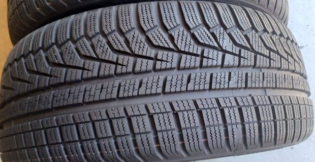 Hankook Winter Icept Evo2 MO 225/45 R18 téli gumik 4db.7,5-8mm