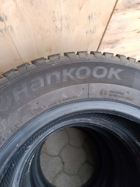 Hankook Winter i*cept LV 195/70 R15C