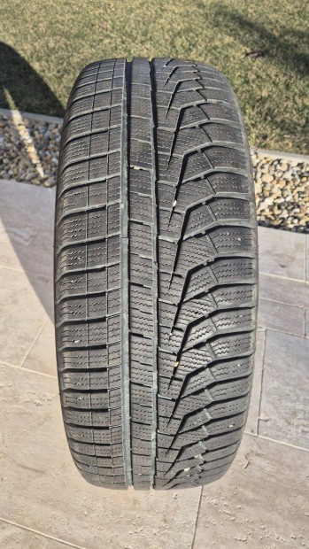 Hankook Winter i*cept evo2 225/60 R18 (DOT 2519)