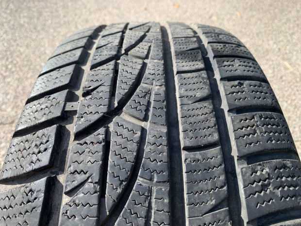 Hankook Winter cept 225x45 R17