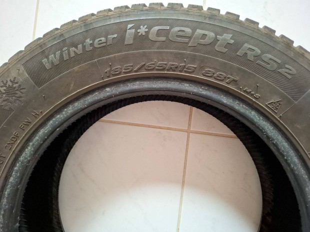 Hankook Winter icept RS2 használt téli gumi
