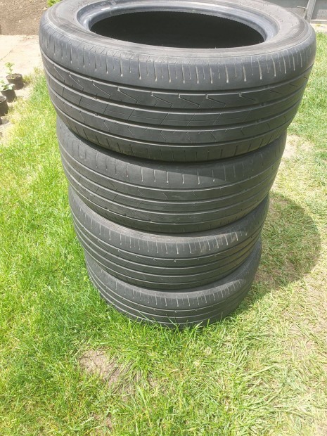 Hankook autógumi 205/55-16r