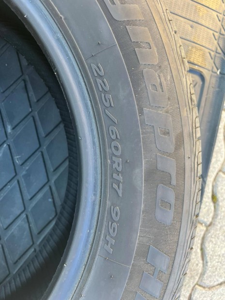 Hankook dynapro hp2 225/60 R17 nyrigumi szett