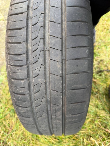 Hankook gumi felnivel elad�