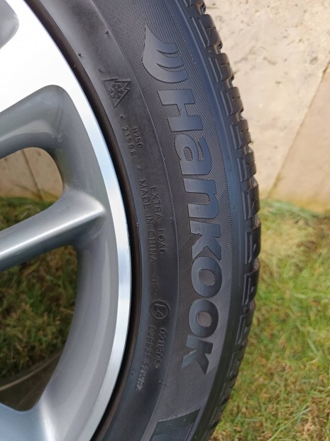 Hankook kinergy 4s2 n�gy �vszakos 4db 235/50R18