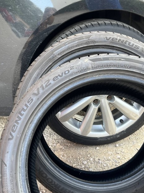Hankook nyári 195/45 r17 dot0716 5mm