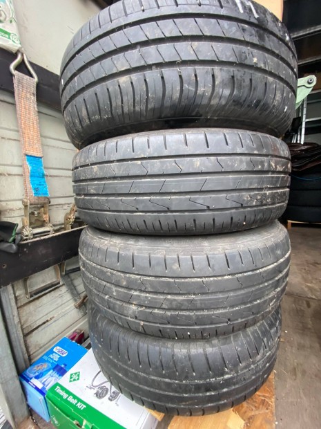 Hankook nyri gumi 195/65r15