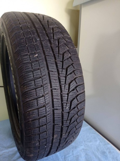 Hankook tli gumi 2 db 215/55/R17