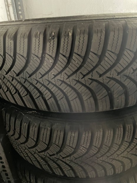 Hankook tli gumi garnitra