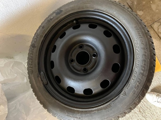 Hankook téligumi 195 50 R15
